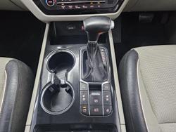 2019 Kia Carnival Platinum YP MY19 Panthera Metal