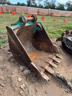 2016 Kobelco Sk135sr-3