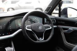 2025 Volkswagen Touareg 210TDI R-Line