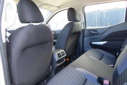 2024 Nissan
Navara Black Edition