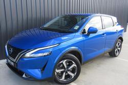 2024 Nissan
                QASHQAI ST+
