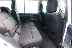 2012 Mitsubishi
                Pajero GLX-R