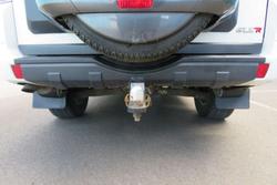 2012 Mitsubishi
                Pajero GLX-R