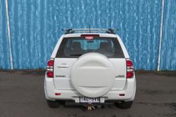 2013 Suzuki Grand Vitara Urban Navigator