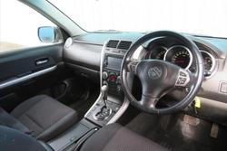 2013 Suzuki Grand Vitara Urban Navigator