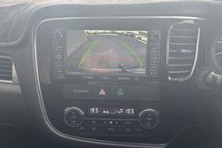 2015 Mitsubishi
                Outlander XLS