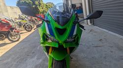 2024 Kawasaki NINJA ZX-6R (636) KRT EDITION Green