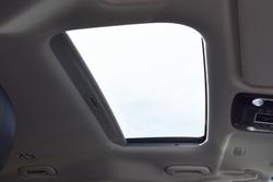2024 Kia Carnival GT-Line HEV KA4 PE MY25 Snow White Pearl