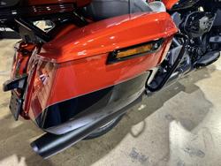 2025 HARLEY-DAVIDSON STREET GLIDE ULTRA 117 (FLHXU) ROAD WHISKEY FIRE