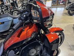 2025 HARLEY-DAVIDSON STREET GLIDE ULTRA 117 (FLHXU) ROAD WHISKEY FIRE