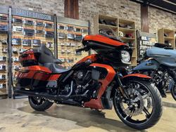 2025 HARLEY-DAVIDSON STREET GLIDE ULTRA 117 (FLHXU) ROAD WHISKEY FIRE
