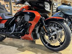 2025 HARLEY-DAVIDSON STREET GLIDE ULTRA 117 (FLHXU) ROAD WHISKEY FIRE