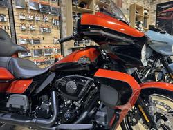 2025 HARLEY-DAVIDSON STREET GLIDE ULTRA 117 (FLHXU) ROAD WHISKEY FIRE