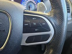 2021 Chrysler 300 SRT Core LX MY21 Bright White