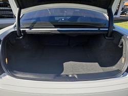 2021 Chrysler 300 SRT Core LX MY21 Bright White