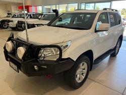 2016 TOYOTA LANDCRUISER