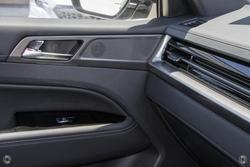 2025 KGM Rexton Advance