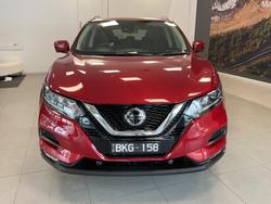 2020 Nissan
                QASHQAI ST-L