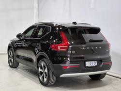 2023 Volvo XC40 Plus B4 MY23 Black Stone