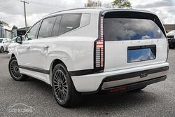 2025 Hyundai IONIQ 9 Calligraphy