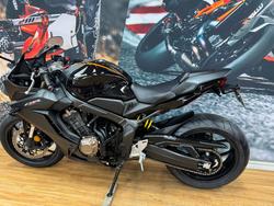 2022 Honda CBR650R BLACK