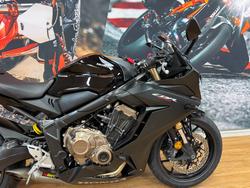 2022 Honda CBR650R BLACK