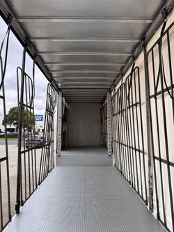 2015 Maxitrans
St3 18 Pallet Drop Deck Curtain Sider, 1 X 20 Pins