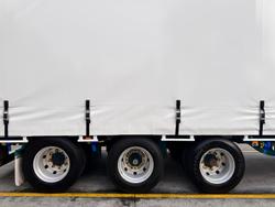 2015 Maxitrans St3 18 Pallet Drop Deck Curtain Sider, 1 X 20 Pins