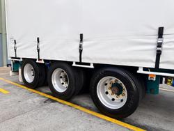 2015 Maxitrans St3 18 Pallet Drop Deck Curtain Sider, 1 X 20 Pins