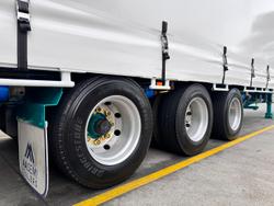 2015 Maxitrans St3 18 Pallet Drop Deck Curtain Sider, 1 X 20 Pins