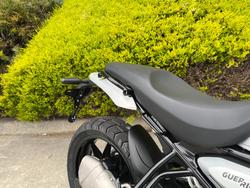 2025 Royal Enfield Guerrilla 450 Smoke Silver