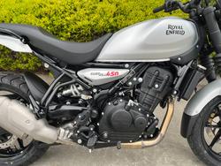 2025 Royal Enfield Guerrilla 450 Smoke Silver