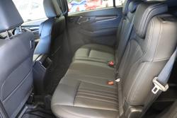 2025 Isuzu MU-X LS-T