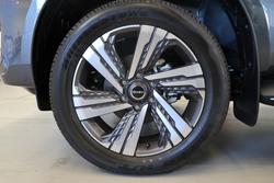 2025 Isuzu MU-X LS-T