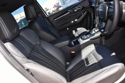 2025 Isuzu
MU-X LS-T