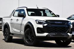 2025 Isuzu
D-MAX X-TERRAIN