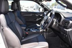 2025 Isuzu MU-X LS-T