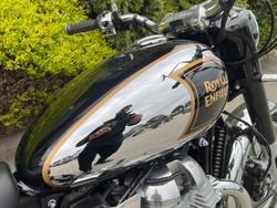 2025 Royal Enfield CLASSIC 650 Black