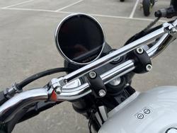 2025 Royal Enfield 2025 650CC INTERCEPTOR BEAR 650 Road White