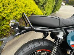 2025 Royal Enfield 2025 650CC INTERCEPTOR BEAR 650 Road Petrol Green