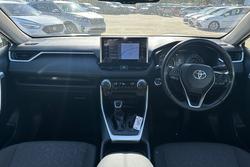 2021 Toyota
                RAV4 GXL