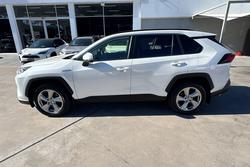 2021 Toyota
                RAV4 GXL