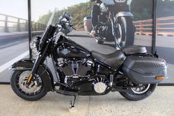 2025 Harley-davidson FLHC HERITAGE CLASSIC (117) VIVID BLACK