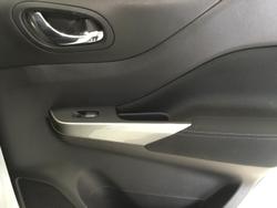 2021 Nissan Navara ST