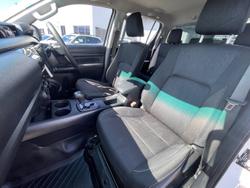 2018 Toyota Hilux SR