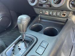 2018 Toyota Hilux SR