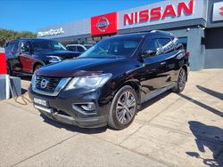 2017 Nissan Pathfinder Ti