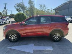 2023 Mahindra XUV700 AX7