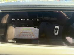 2023 Mahindra XUV700 AX7