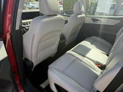 2023 Mahindra XUV700 AX7